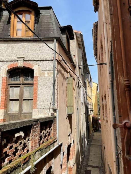 Maison De Ville: Historic Cahors Townhouse Exterior photo